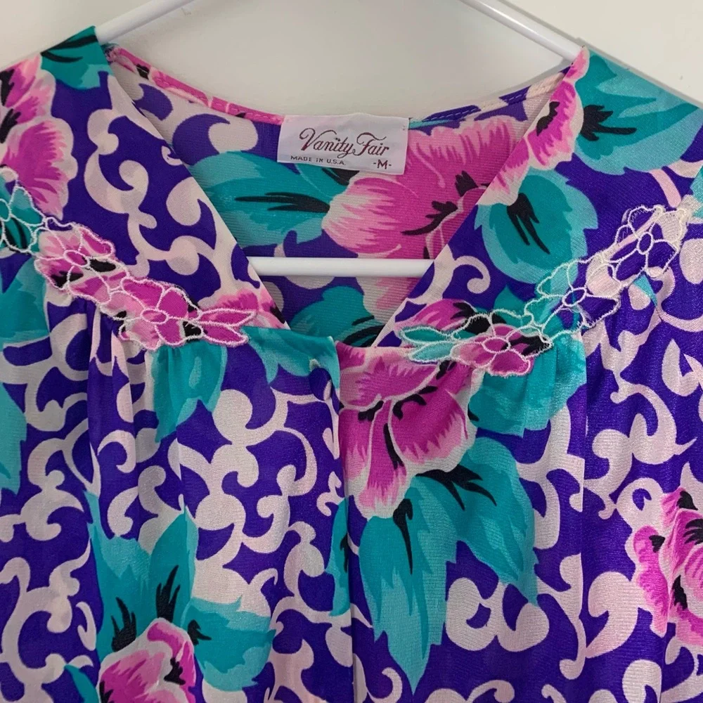 Vintage Vanity Fair Satin Purple Pajama Set Spring - Picture 6 of 11